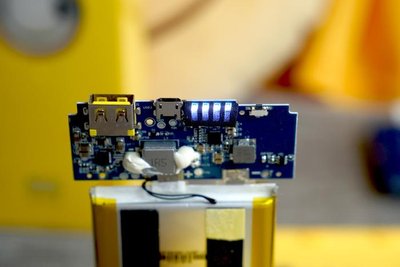 移動電源 PCB